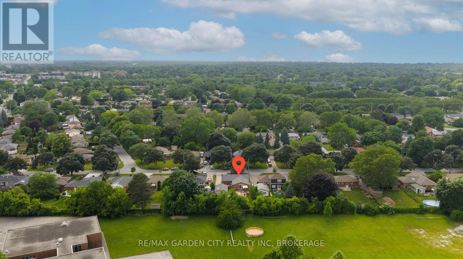 14 Edinburgh Drive, St. Catharines, Ontario  L2M 3H1 - Photo 37 - X12381012