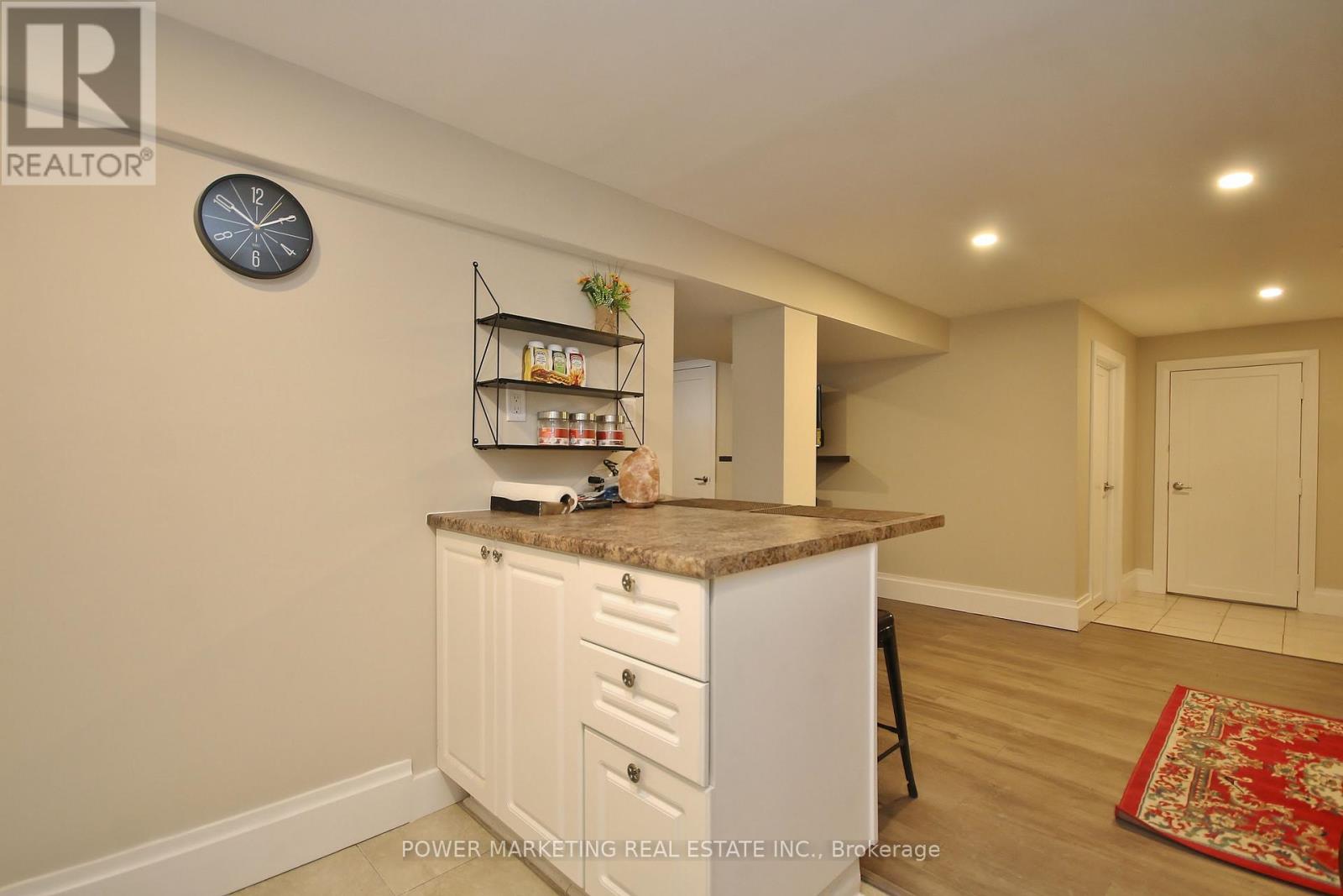 A - 835 Montreal Road, Ottawa, Ontario  K1K 0S9 - Photo 12 - X12375683