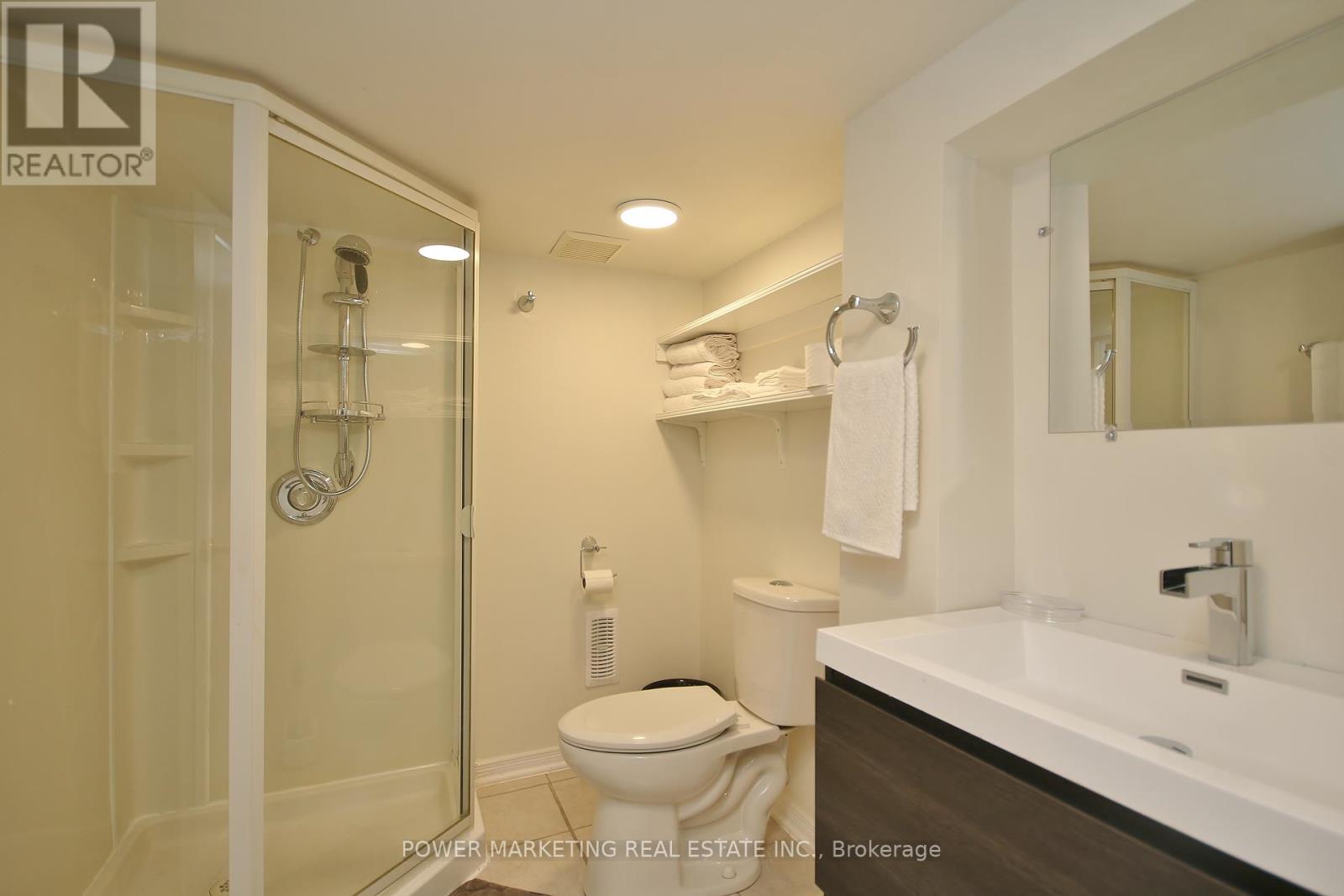 A - 835 Montreal Road, Ottawa, Ontario  K1K 0S9 - Photo 24 - X12375683