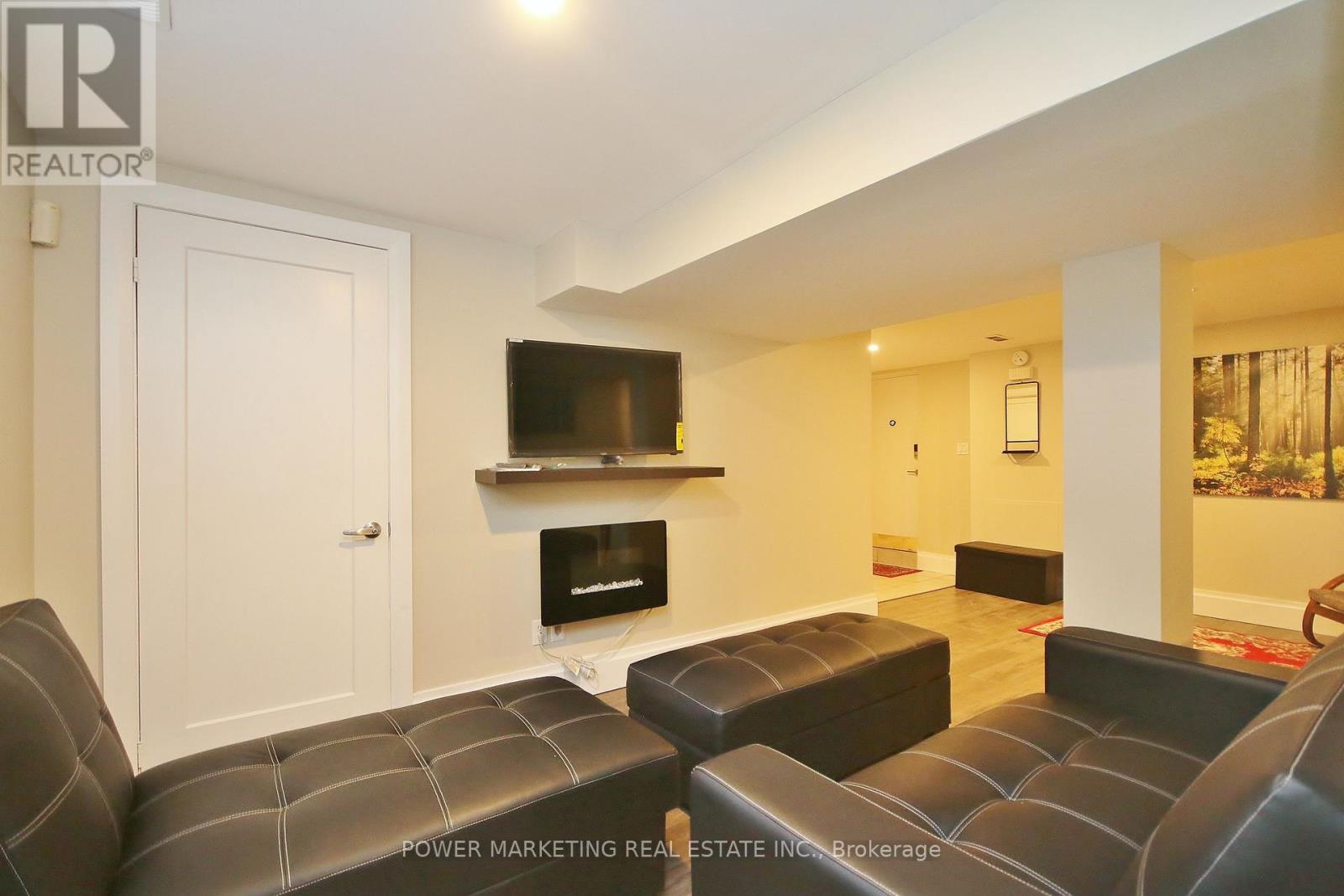 A - 835 Montreal Road, Ottawa, Ontario  K1K 0S9 - Photo 5 - X12375683