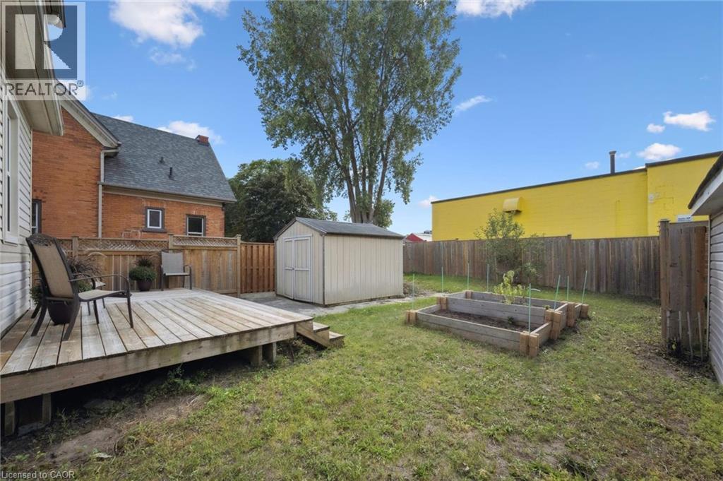 123 Strange Street, Kitchener, Ontario  N2G 1R4 - Photo 34 - 40764569
