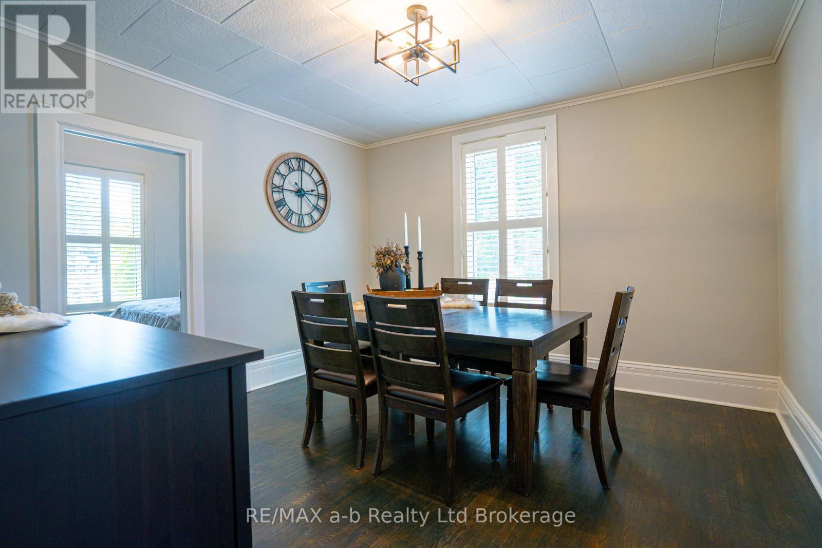 671 Henry Street, Woodstock, Ontario  N4S 1Y2 - Photo 19 - X12381080