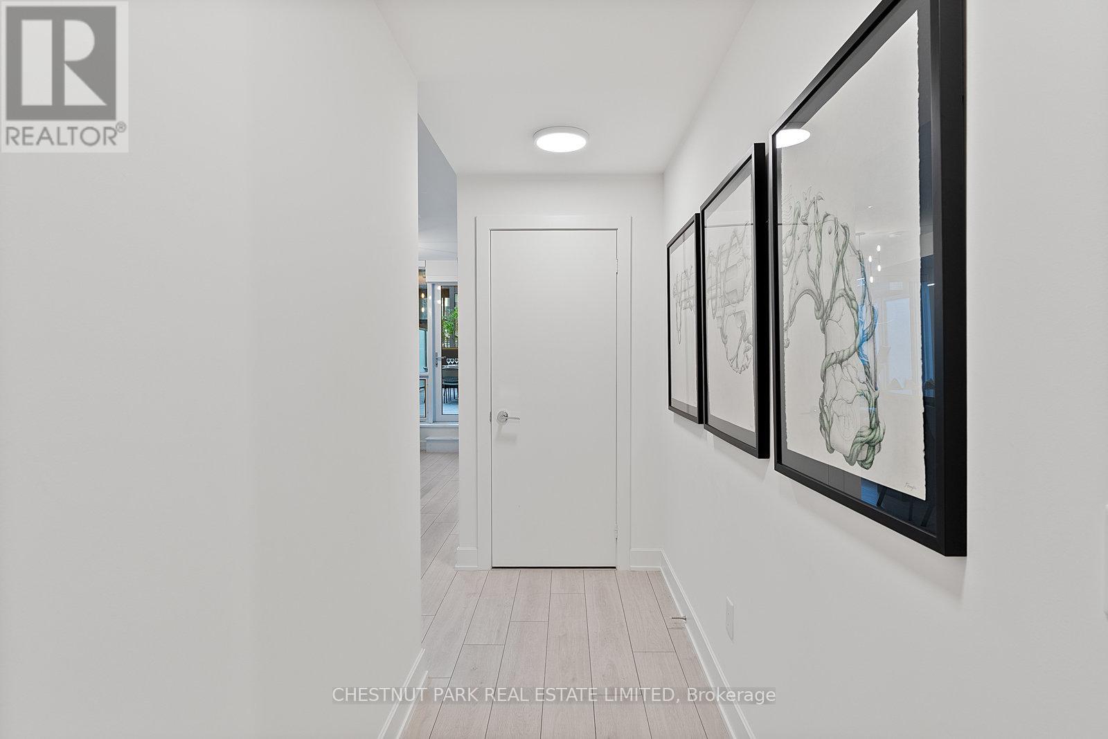 610 - 15 Mercer Street, Toronto, Ontario  M5V 1H2 - Photo 3 - C12380712