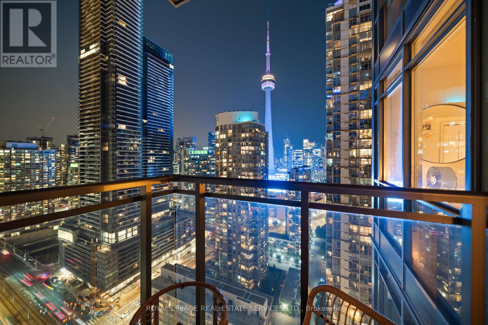 3906 - 11 Brunel Court, Toronto, Ontario  M5V 3Y3 - Photo 18 - C12380725