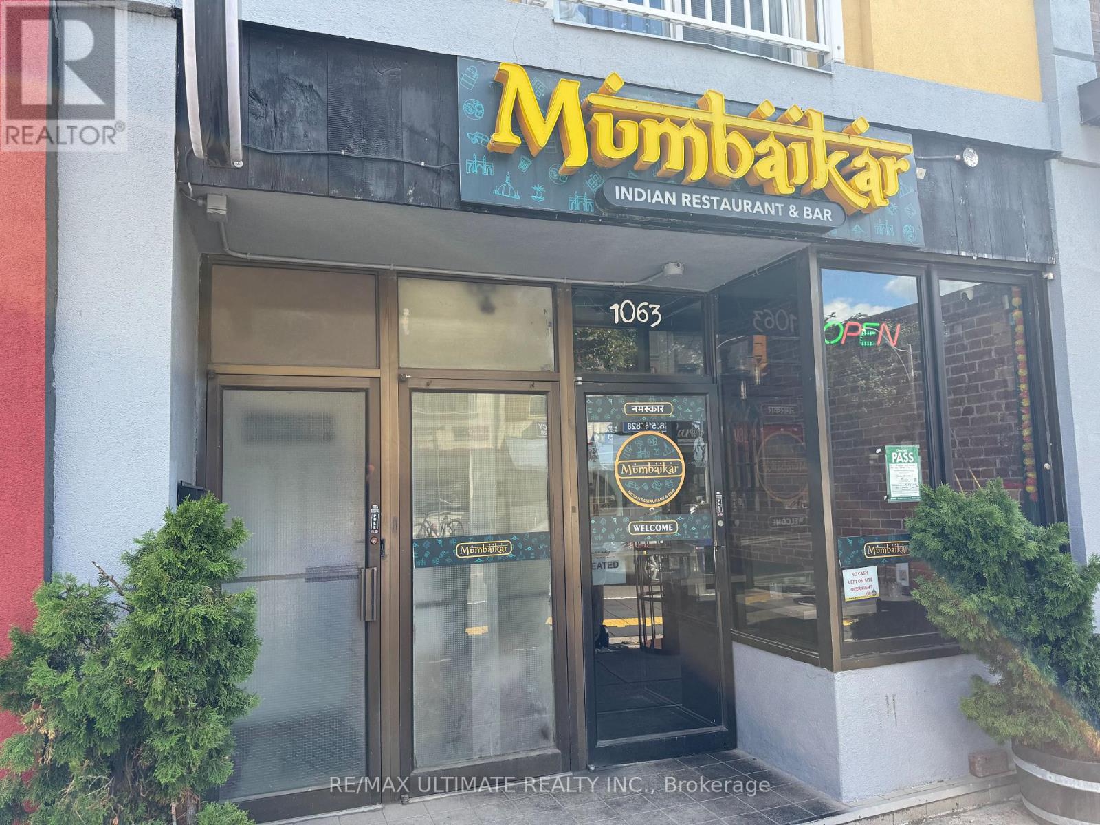 1063 BLOOR STREET W, Toronto, Ontario