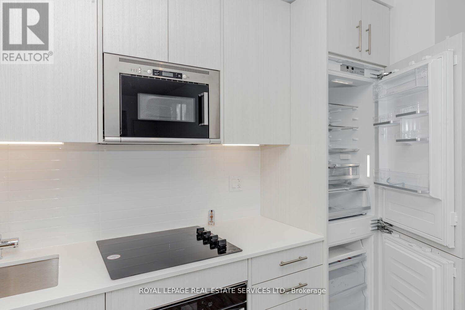 2604 - 286 Main Street, Toronto, Ontario  M4C 0B3 - Photo 14 - E12380862