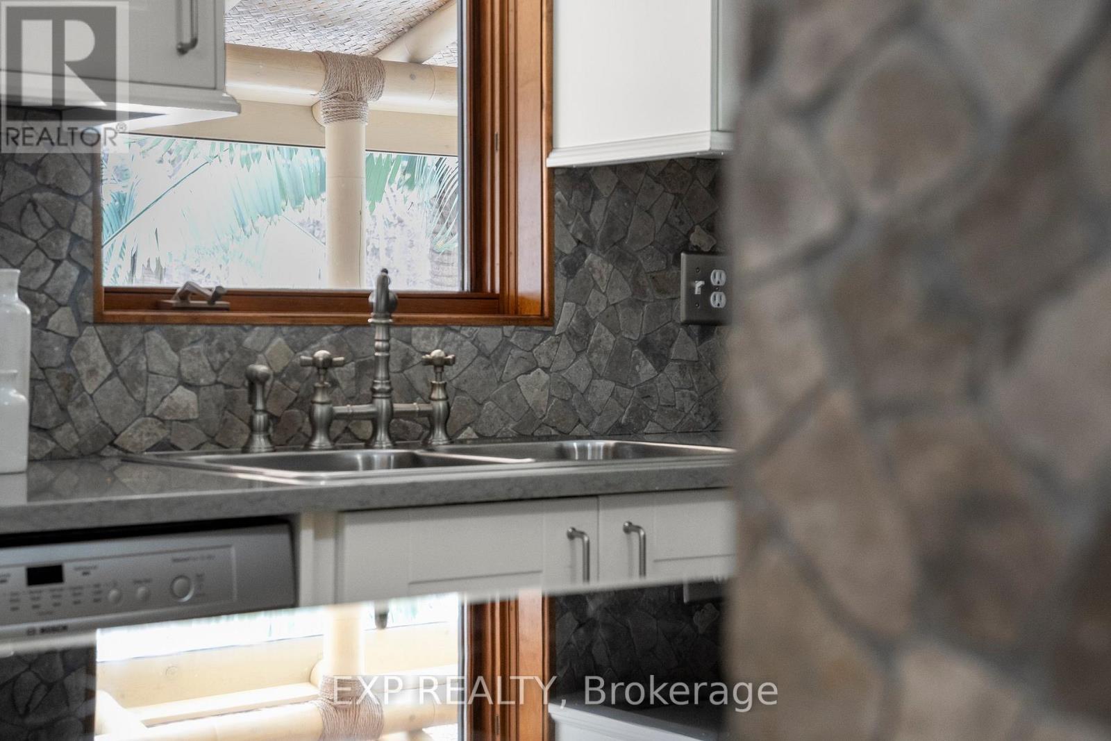 16171 7th Concession, King, Ontario  L7B 0E1 - Photo 15 - N12380824