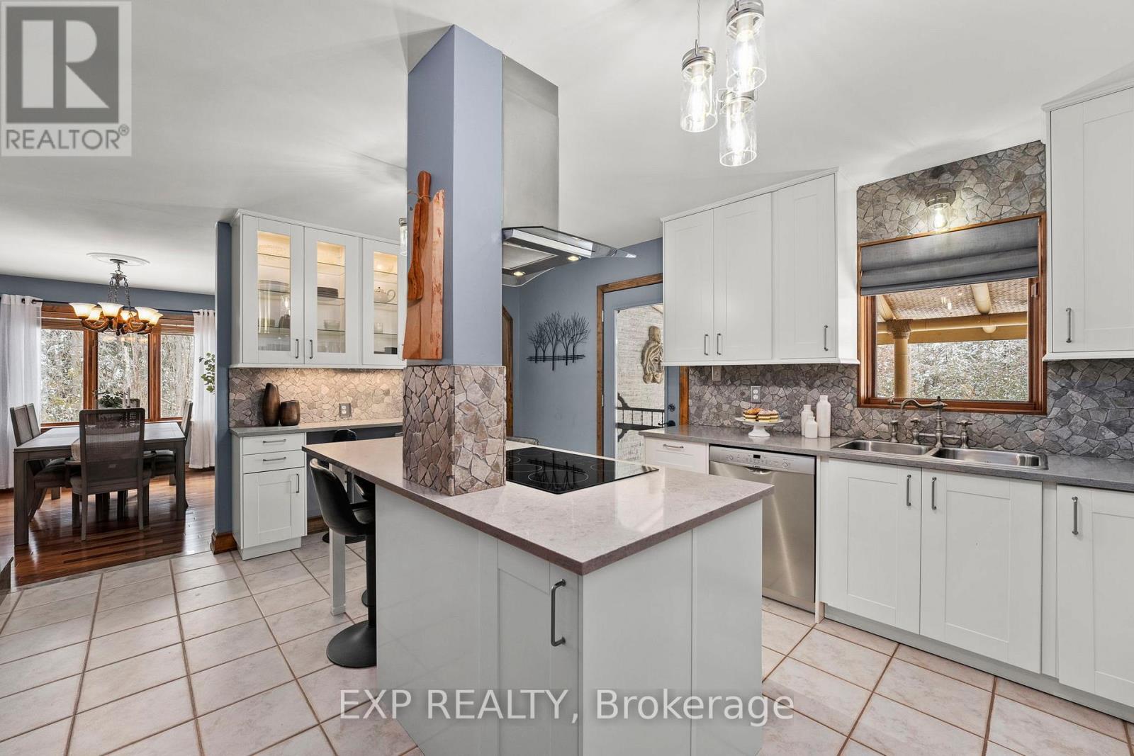 16171 7th Concession, King, Ontario  L7B 0E1 - Photo 18 - N12380824