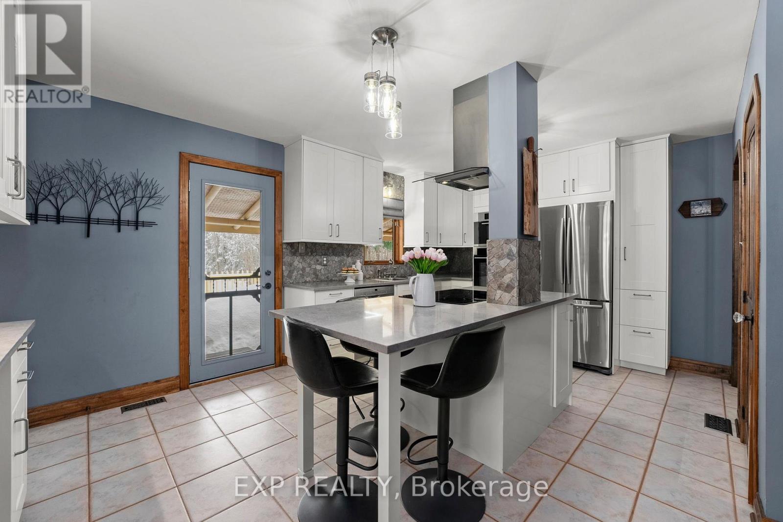 16171 7th Concession, King, Ontario  L7B 0E1 - Photo 19 - N12380824