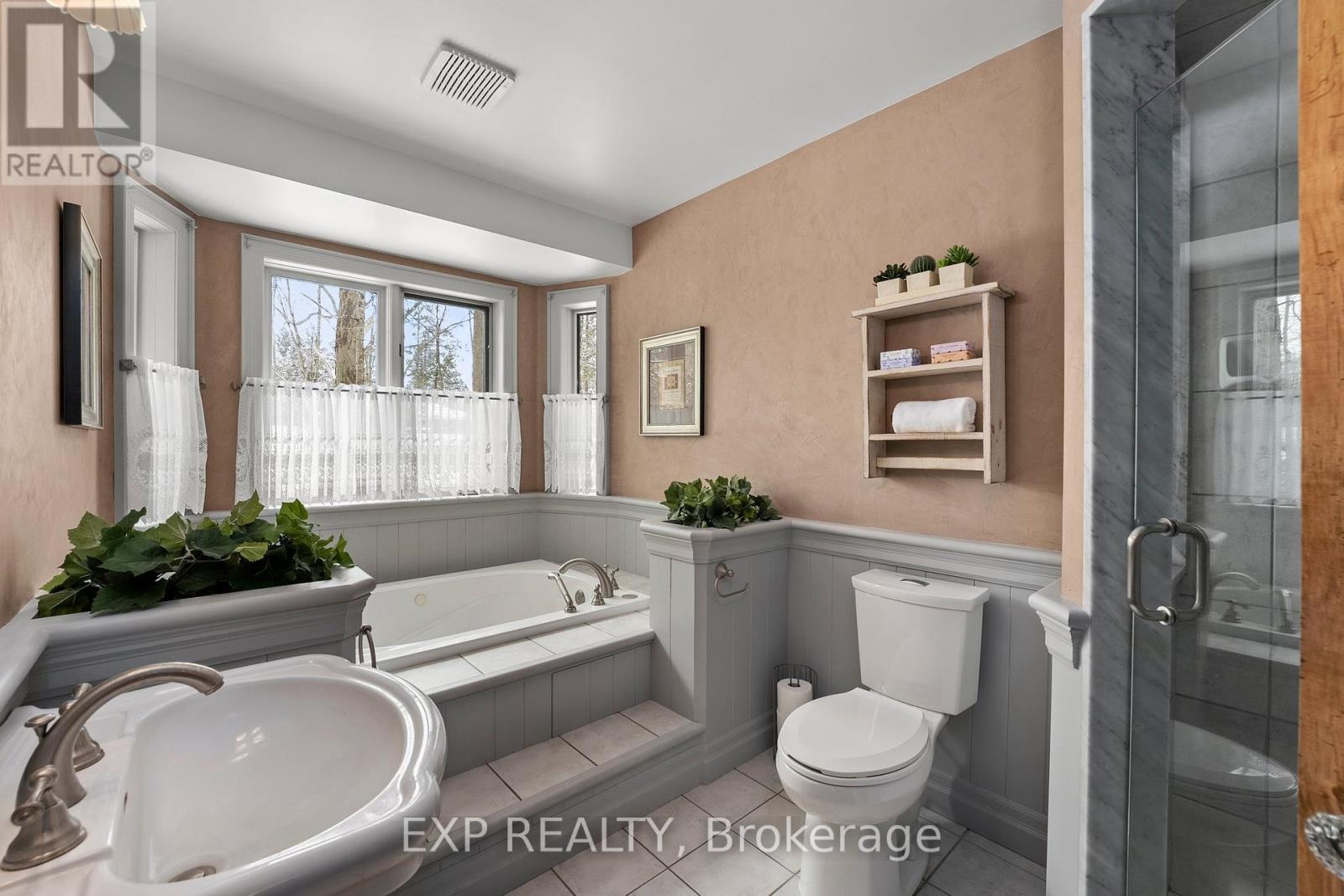 16171 7th Concession, King, Ontario  L7B 0E1 - Photo 36 - N12380824