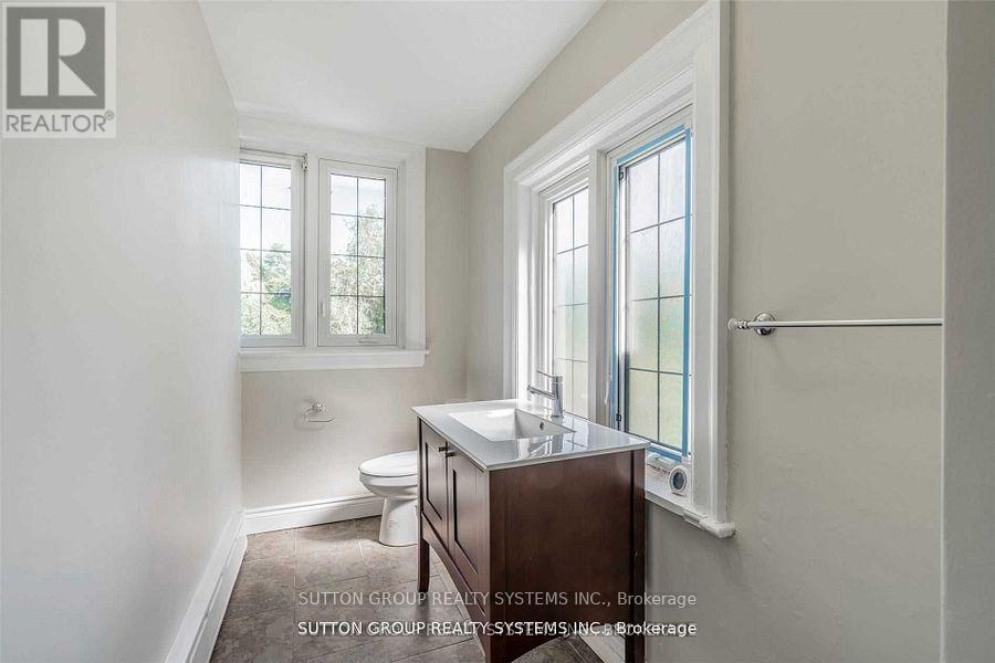 13284 Bathurst Street, King, Ontario  L7B 1K5 - Photo 15 - N12380888
