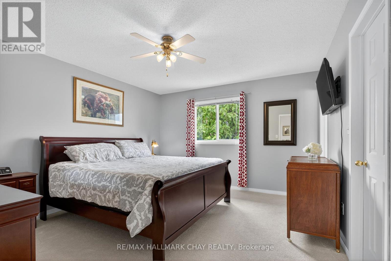 2017 Wilson Street, Innisfil, Ontario  L9S 4X9 - Photo 14 - N12380945