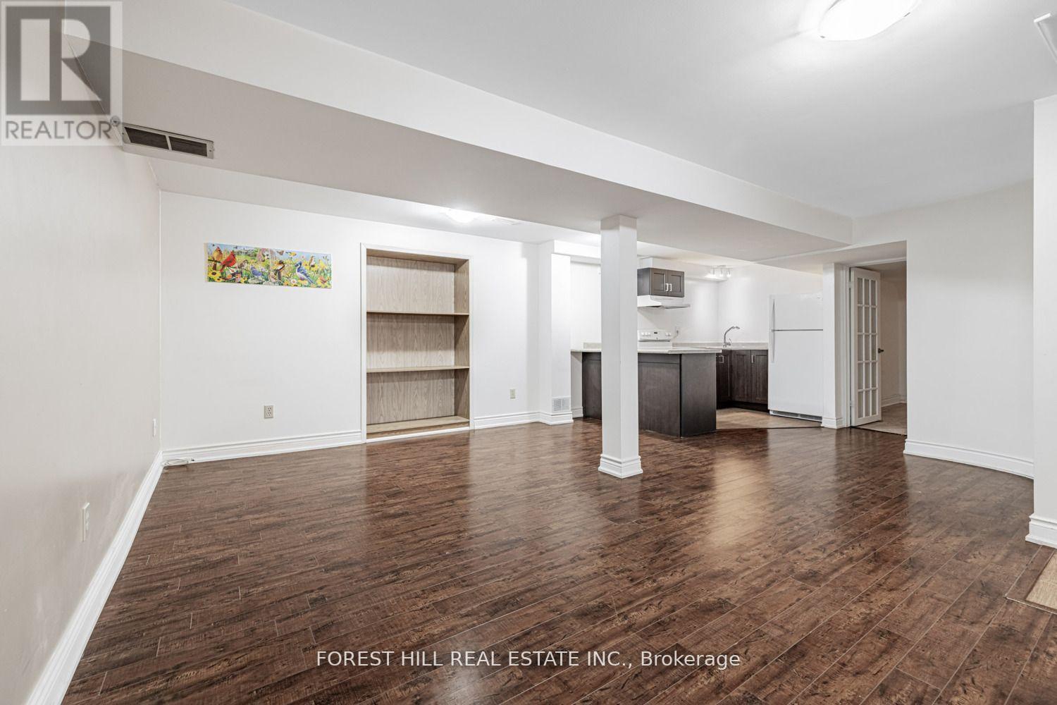 19 Eleanor Circle, Richmond Hill (South Richvale), Ontario  L4C 6K6 - Photo 27 - N12380955