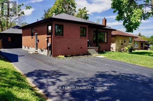 108 Nelson Street, Barrie (Codrington), Ontario  L4M 4K7 - Photo 1 - S12380895