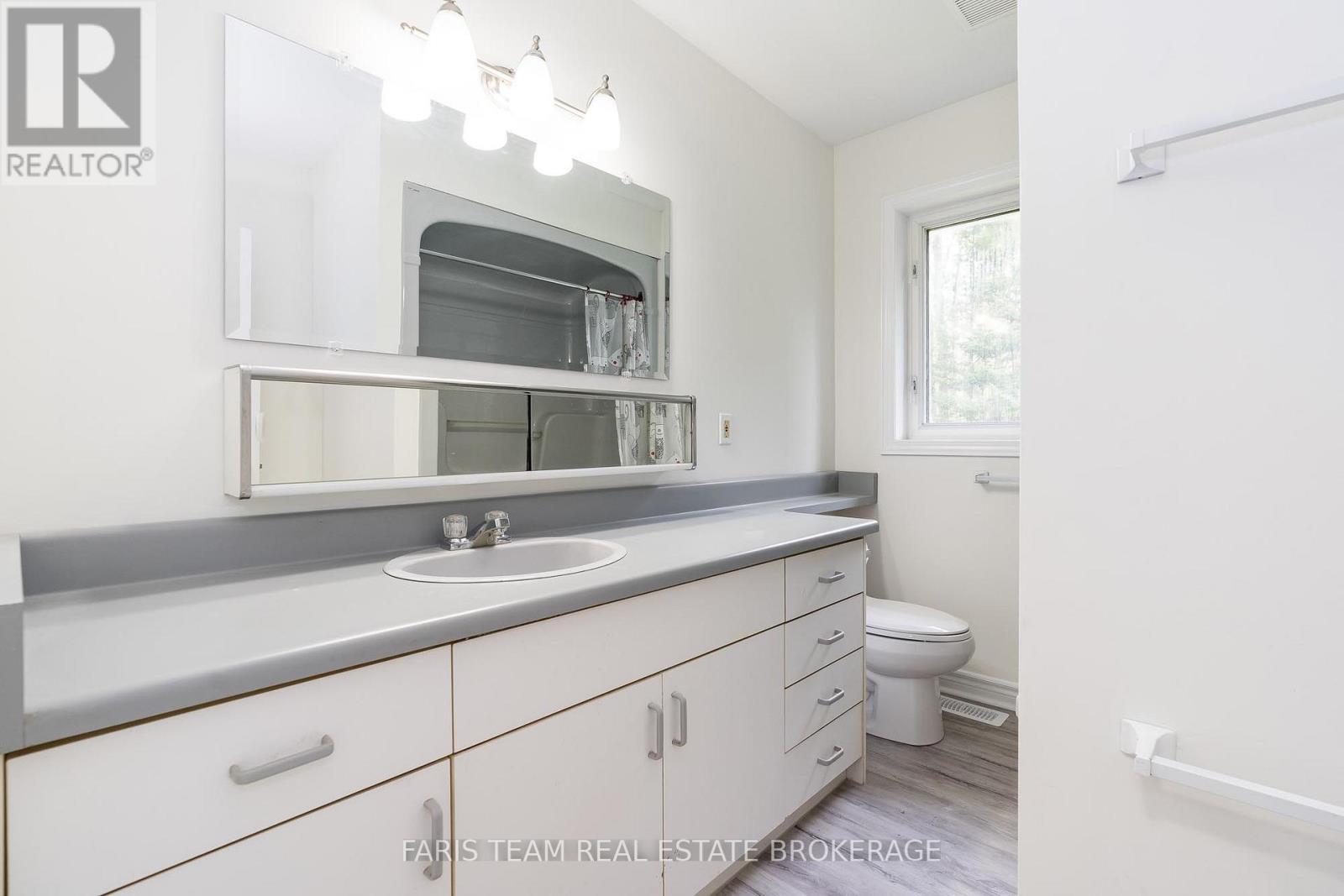 19 Wakunda Crescent, Tiny, Ontario  L9M 0B2 - Photo 17 - S12380934