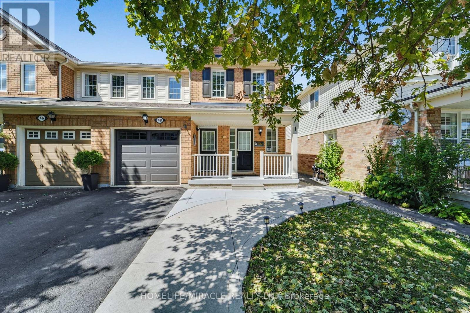 48 Jessop Drive, Brampton, Ontario  L7A 3M8 - Photo 3 - W12380746
