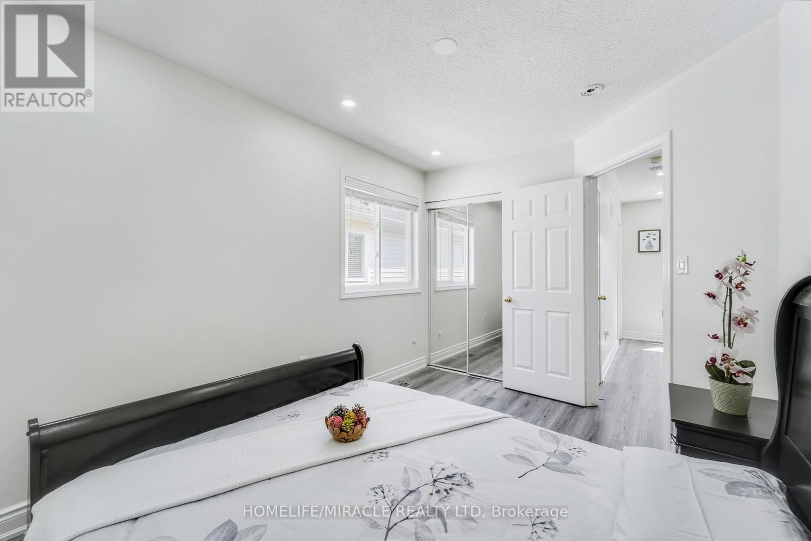 48 Jessop Drive, Brampton, Ontario  L7A 3M8 - Photo 30 - W12380746