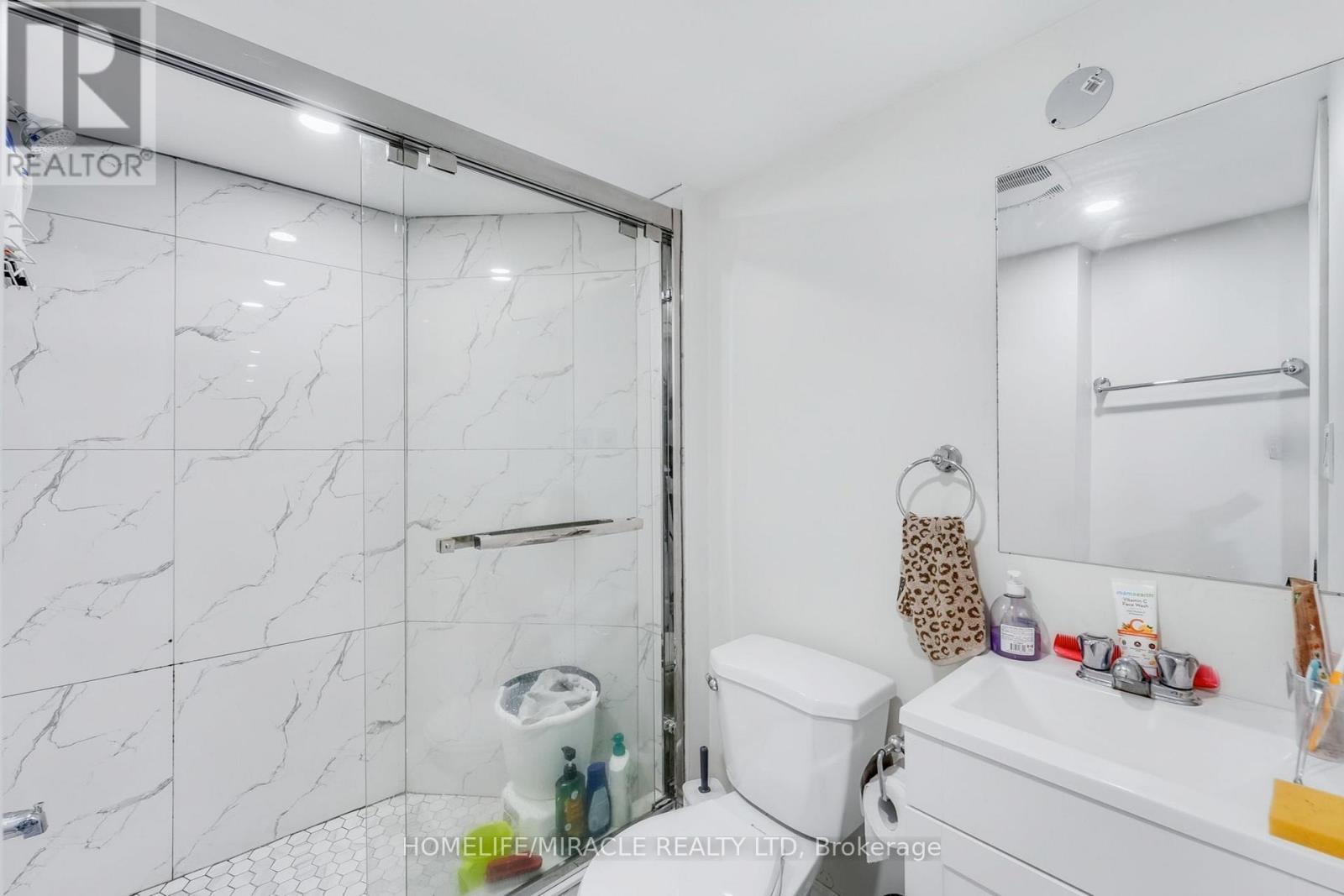 48 Jessop Drive, Brampton, Ontario  L7A 3M8 - Photo 37 - W12380746