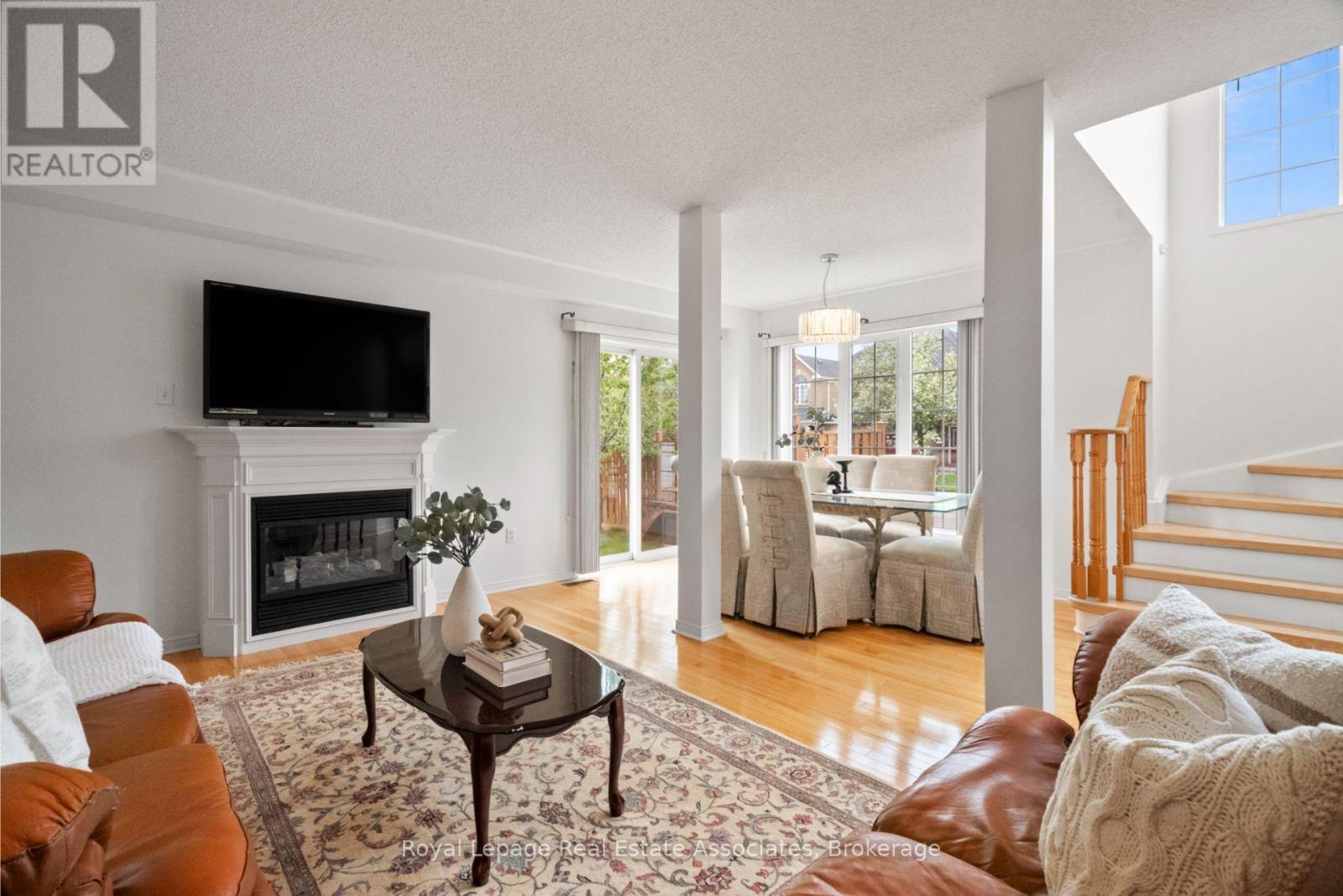 5554 Linwell Place, Mississauga (Churchill Meadows), Ontario  L5M 6L7 - Photo 13 - W12380769