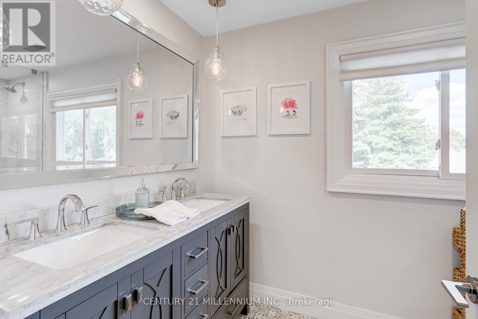 14 Greystone Crescent, Brampton, Ontario  L6Y 2B3 - Photo 23 - W12380778