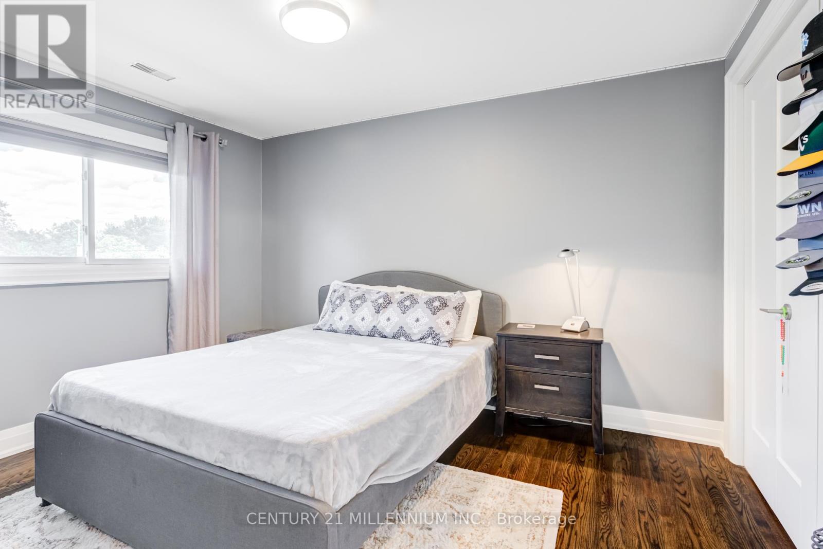 14 Greystone Crescent, Brampton, Ontario  L6Y 2B3 - Photo 27 - W12380778