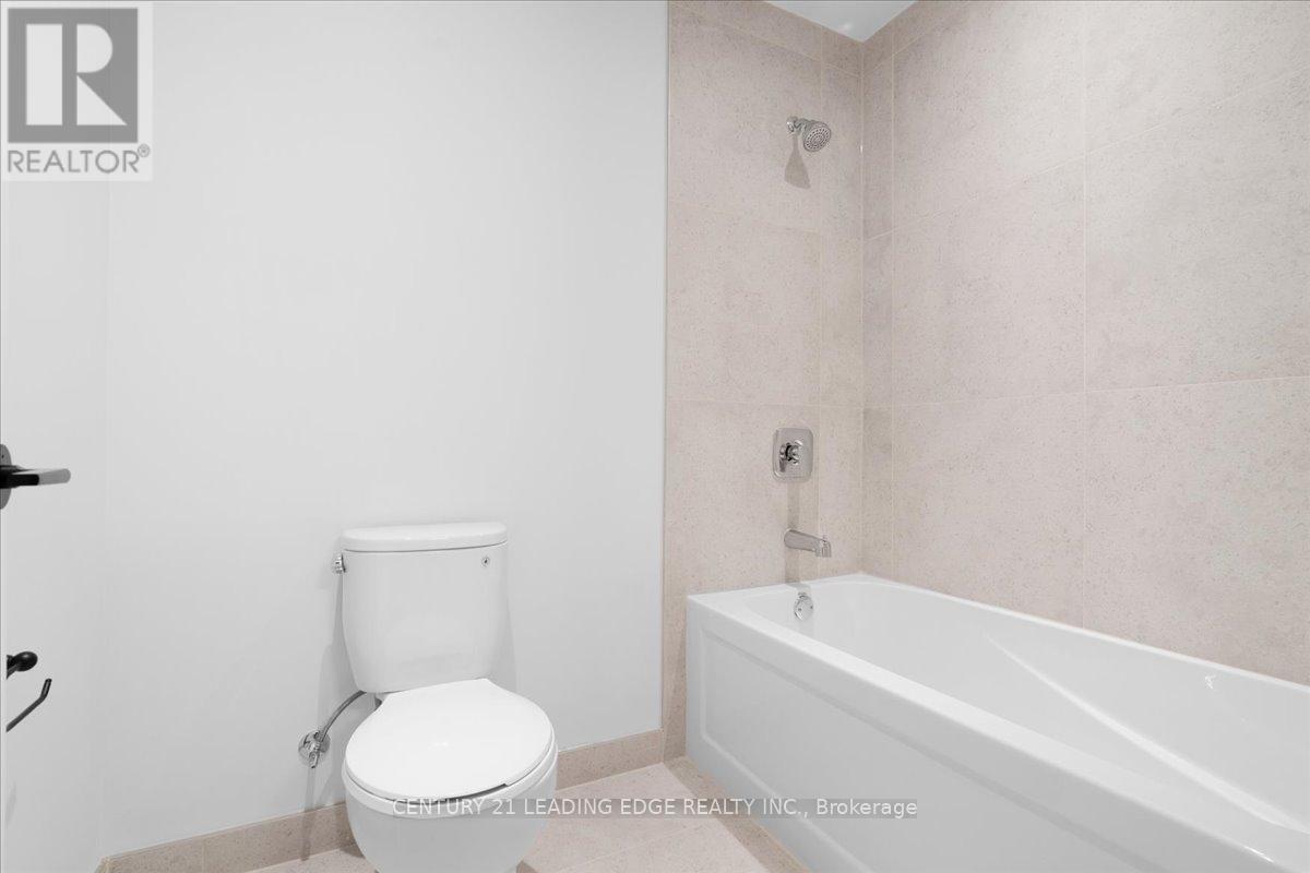 4 - 10 Summit Avenue, Toronto, Ontario  M6E 1X4 - Photo 15 - W12380836