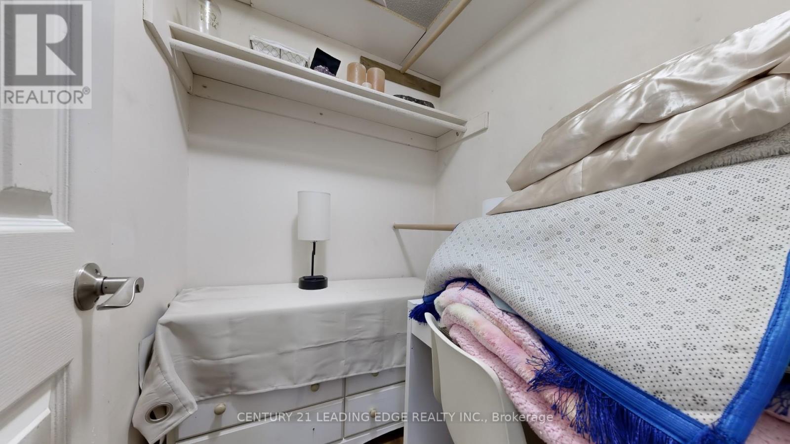 3061 Ilomar Court, Mississauga (Meadowvale), Ontario  L5N 5B6 - Photo 28 - W12380854