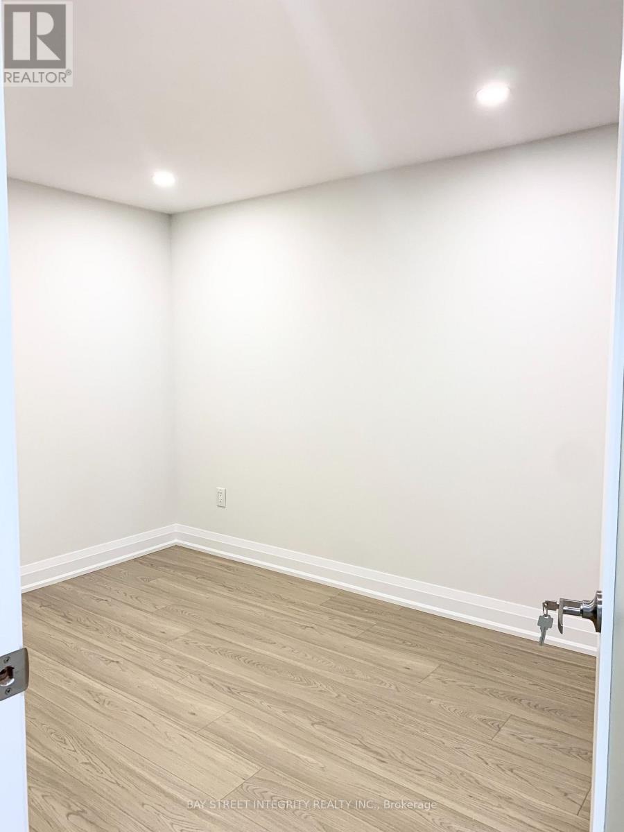 77 Wareside Road, Toronto, Ontario  M9C 3B5 - Photo 11 - W12380896