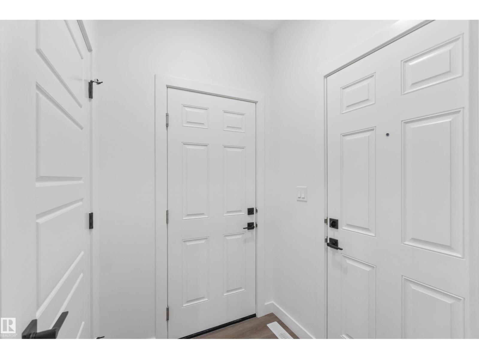 1217 11 Av Nw, Edmonton, Alberta  T6T 2W3 - Photo 9 - E4443652