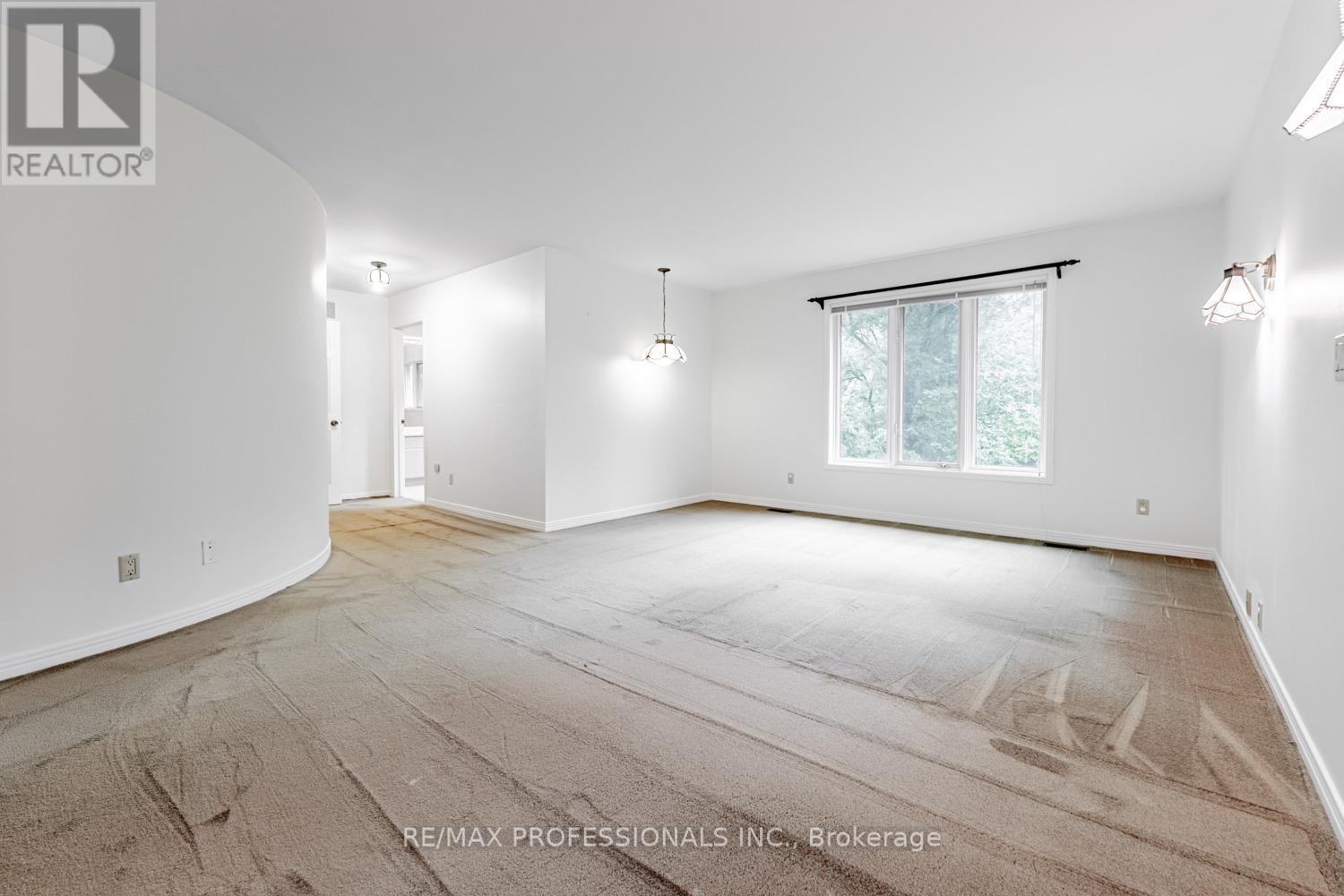 2260 Cedarberry Court, Oakville (Fd Ford), Ontario  L6J 6E5 - Photo 20 - W12380927