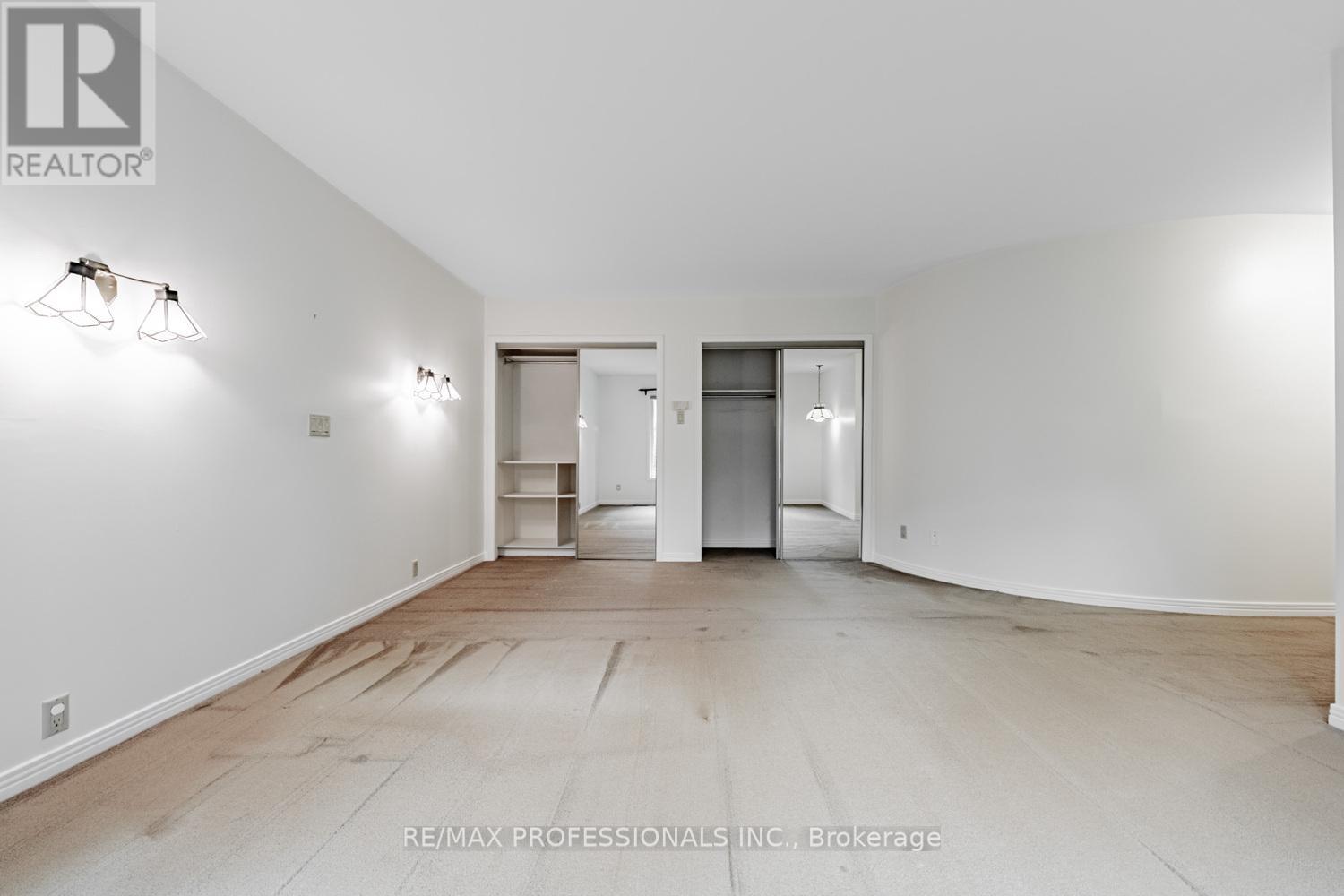 2260 Cedarberry Court, Oakville (Fd Ford), Ontario  L6J 6E5 - Photo 21 - W12380927