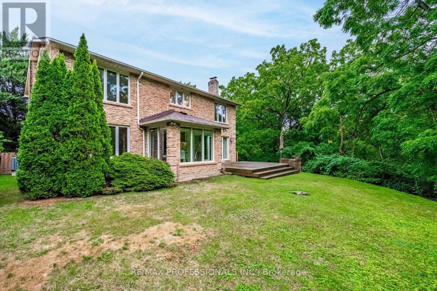 2260 Cedarberry Court, Oakville (Fd Ford), Ontario  L6J 6E5 - Photo 44 - W12380927