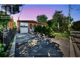 8 CROSS STREET, Toronto, Ontario