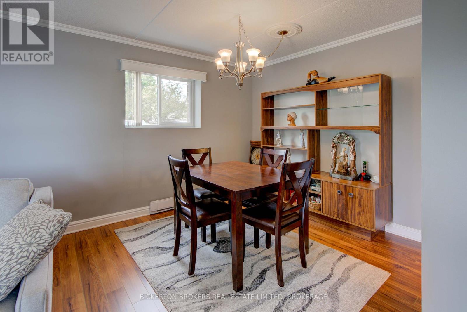 301 - 610 William Street S, Gananoque, Ontario  K7G 3A4 - Photo 12 - X12381132