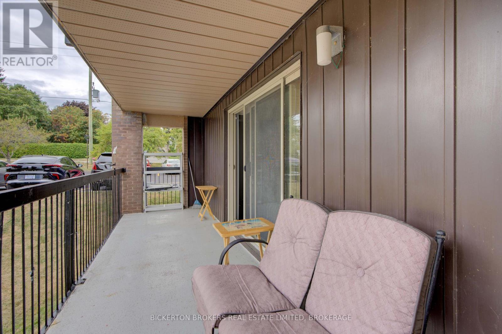 301 - 610 William Street S, Gananoque, Ontario  K7G 3A4 - Photo 27 - X12381132