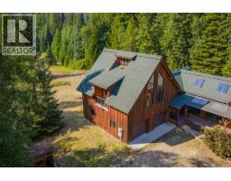 2496 Pass Creek Road, pass creek, British Columbia