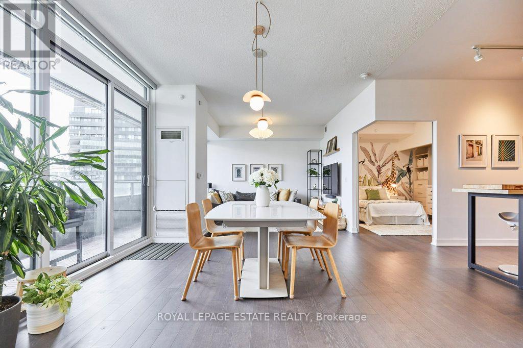N419 - 120 Bayview Avenue, Toronto, Ontario  M5A 0G4 - Photo 11 - C12380978