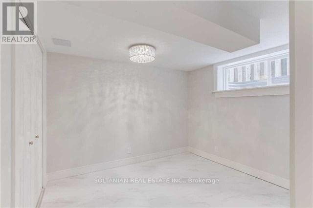 44 Tremont Crescent, Toronto, Ontario  M3B 2S2 - Photo 10 - C12380996