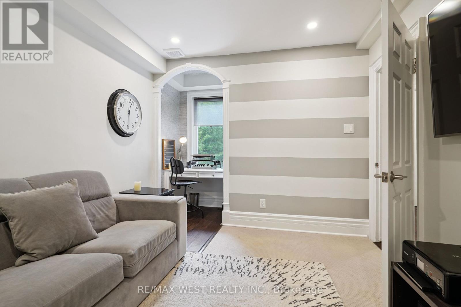115 Cottingham Street, Toronto, Ontario  M4V 1B9 - Photo 11 - C12381026