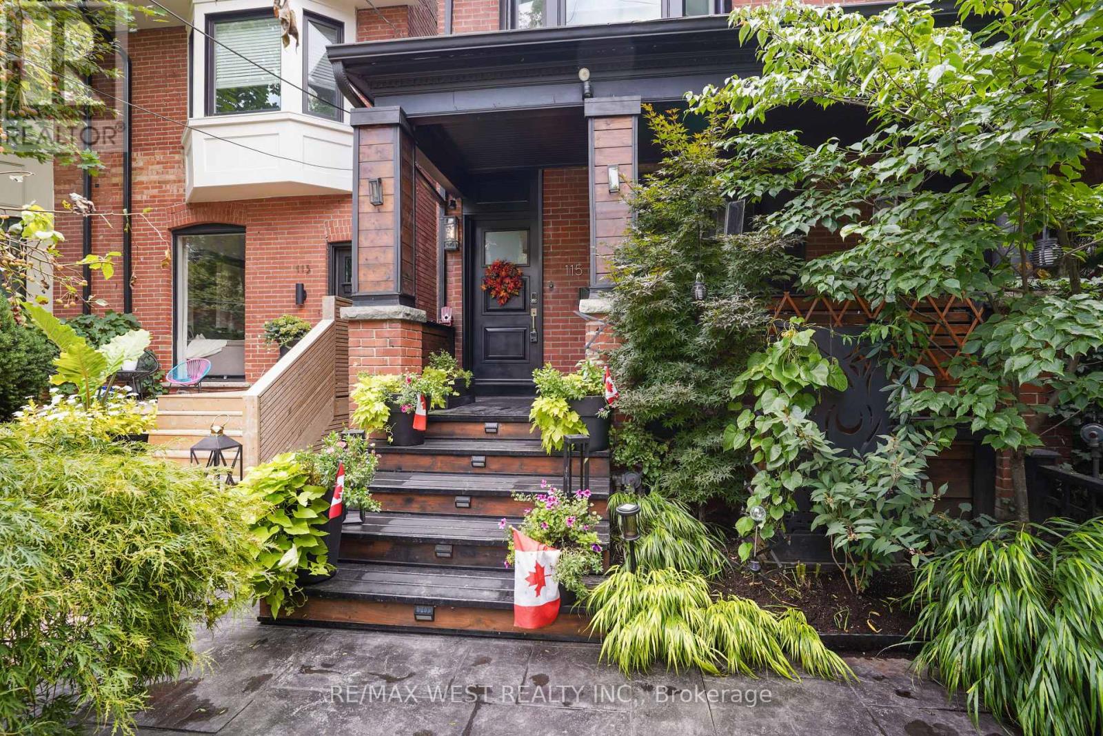 115 Cottingham Street, Toronto, Ontario  M4V 1B9 - Photo 2 - C12381026