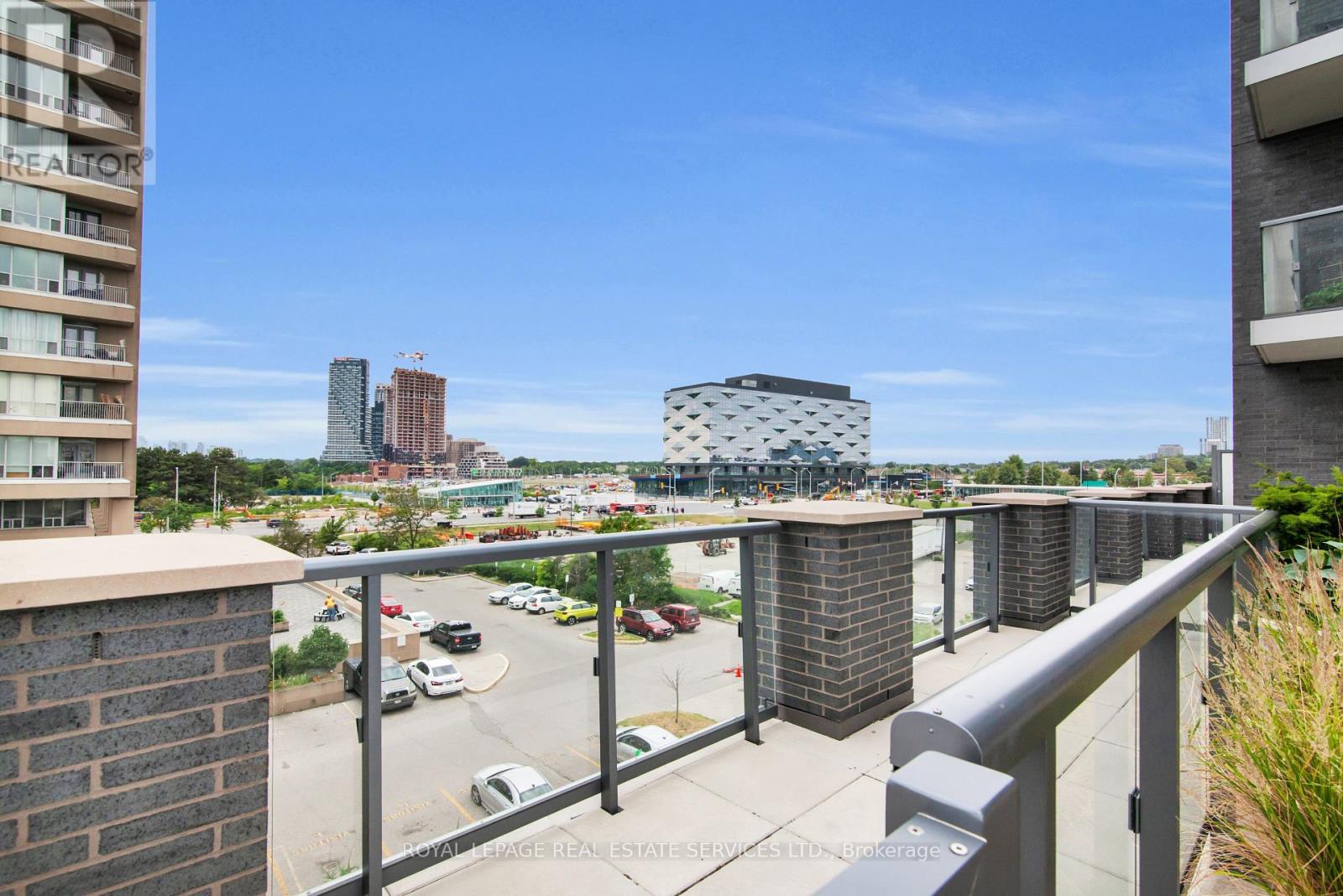 1405 - 2 Sonic Way, Toronto, Ontario  M3C 0P2 - Photo 45 - C12381027