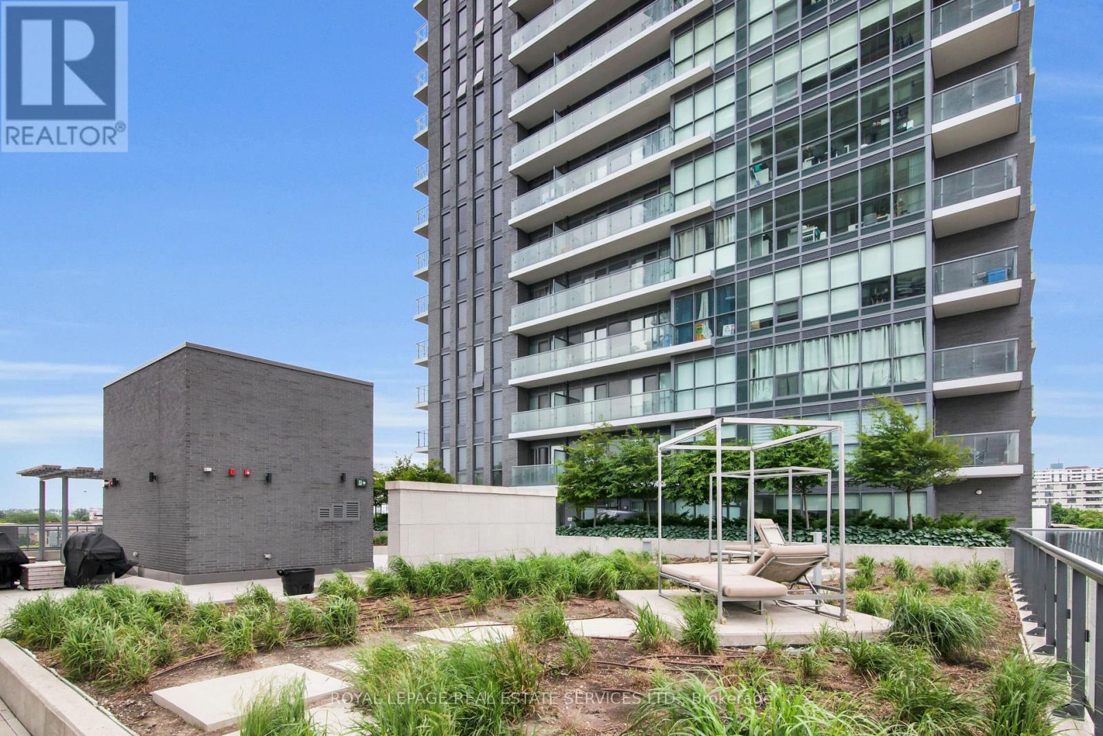 1405 - 2 Sonic Way, Toronto, Ontario  M3C 0P2 - Photo 46 - C12381027