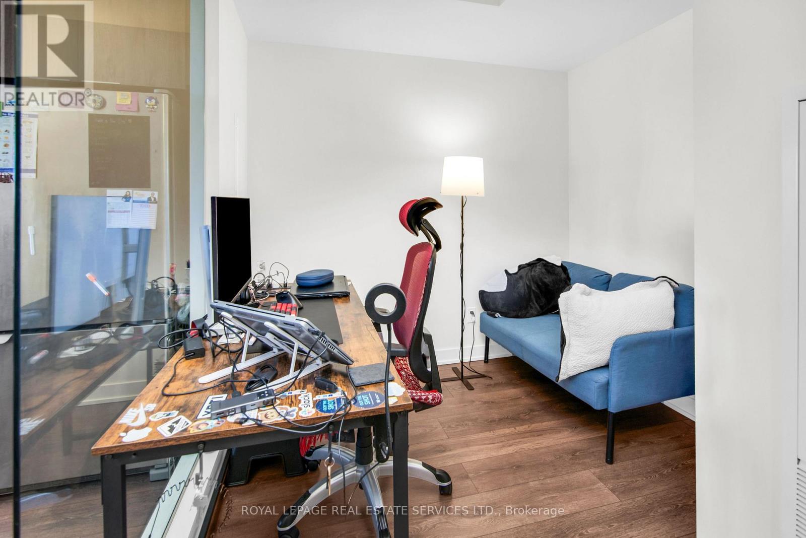 1405 - 2 Sonic Way, Toronto, Ontario  M3C 0P2 - Photo 7 - C12381027
