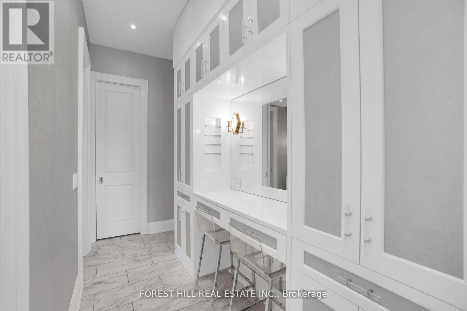 12 Burmont Road, Toronto, Ontario  M6B 3E3 - Photo 29 - C12381083