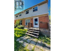 237 Homestead(Room) Crescent, London North (North F), Ca