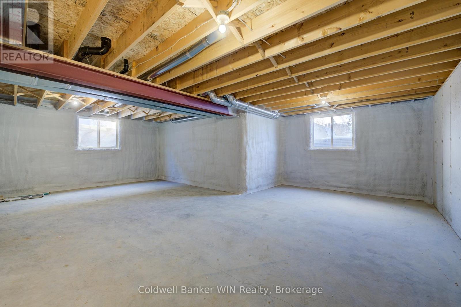 217 Elgin Street, Minto, Ontario  N0G 2P0 - Photo 25 - X12381112