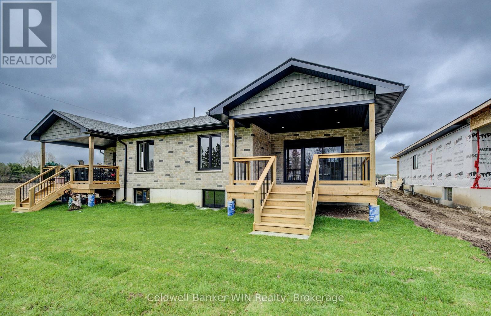 217 Elgin Street, Minto, Ontario  N0G 2P0 - Photo 33 - X12381112