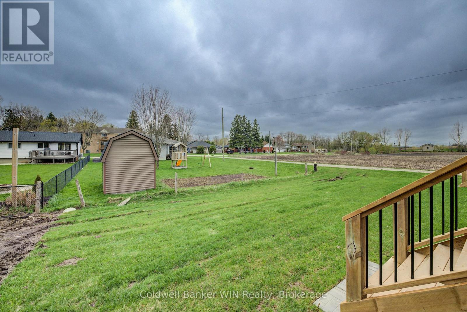 217 Elgin Street, Minto, Ontario  N0G 2P0 - Photo 35 - X12381112