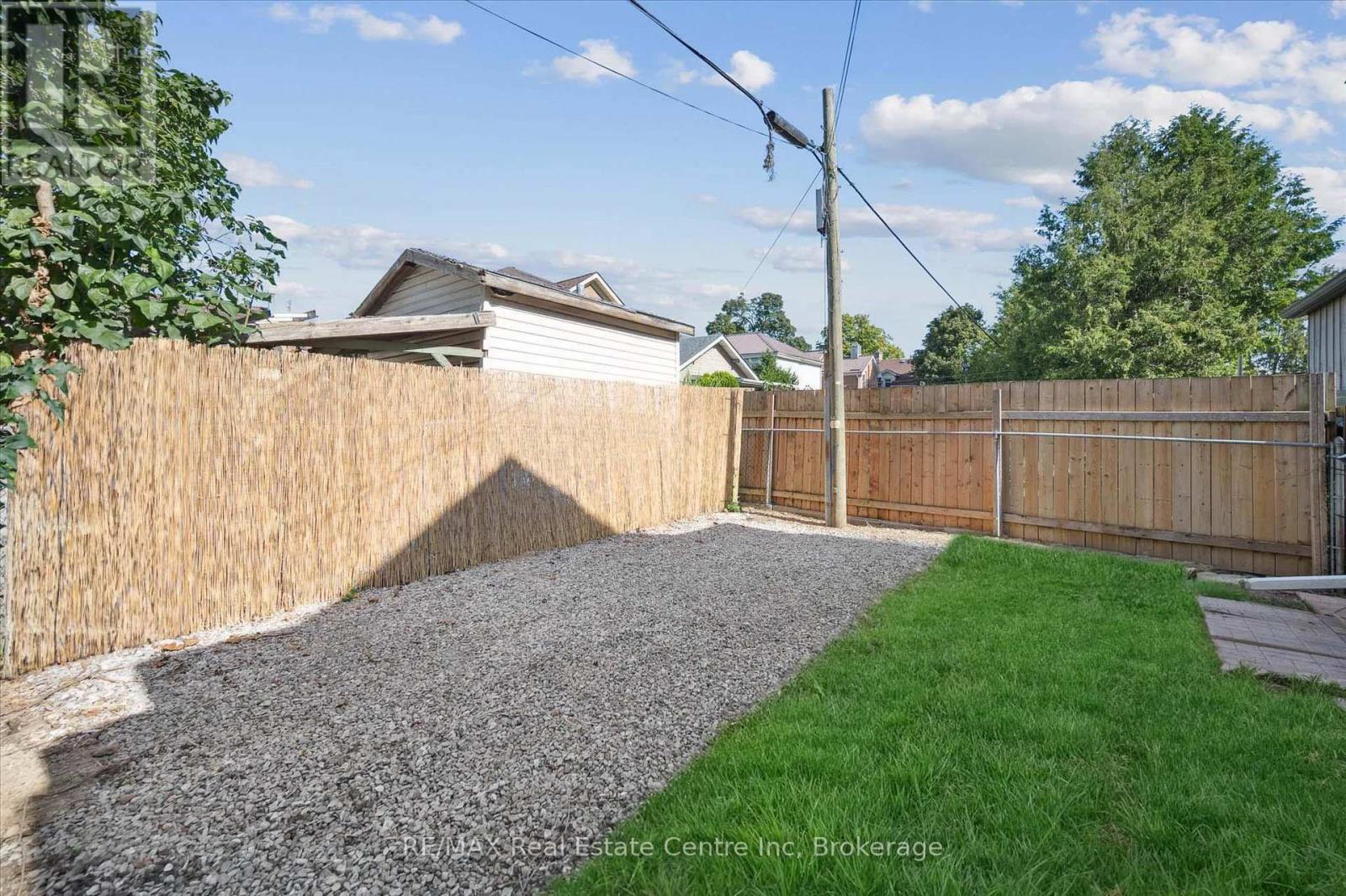 68 Spruce Street, Cambridge, Ontario  N1R 4K3 - Photo 18 - X12381193