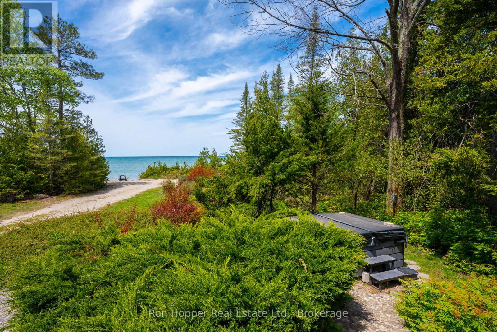 31 Richardson Road, Kincardine, Ontario  N0H 2C5 - Photo 37 - X12381228